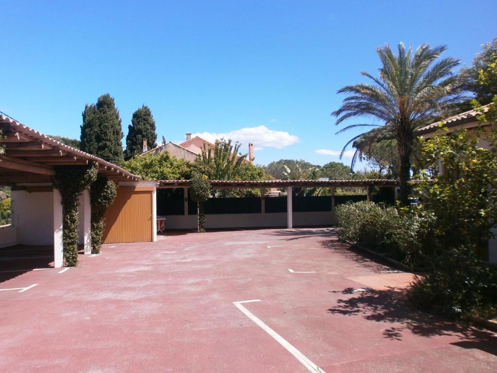 Hotel La Bastide Le Lavandou Dış mekan fotoğraf