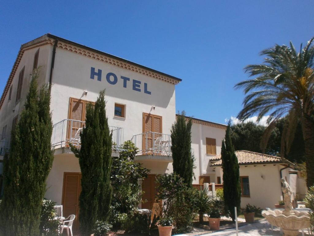 Hotel La Bastide Le Lavandou Dış mekan fotoğraf